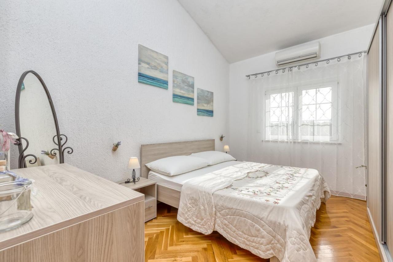 Apartments Covic Antonci (Porec) Exterior foto