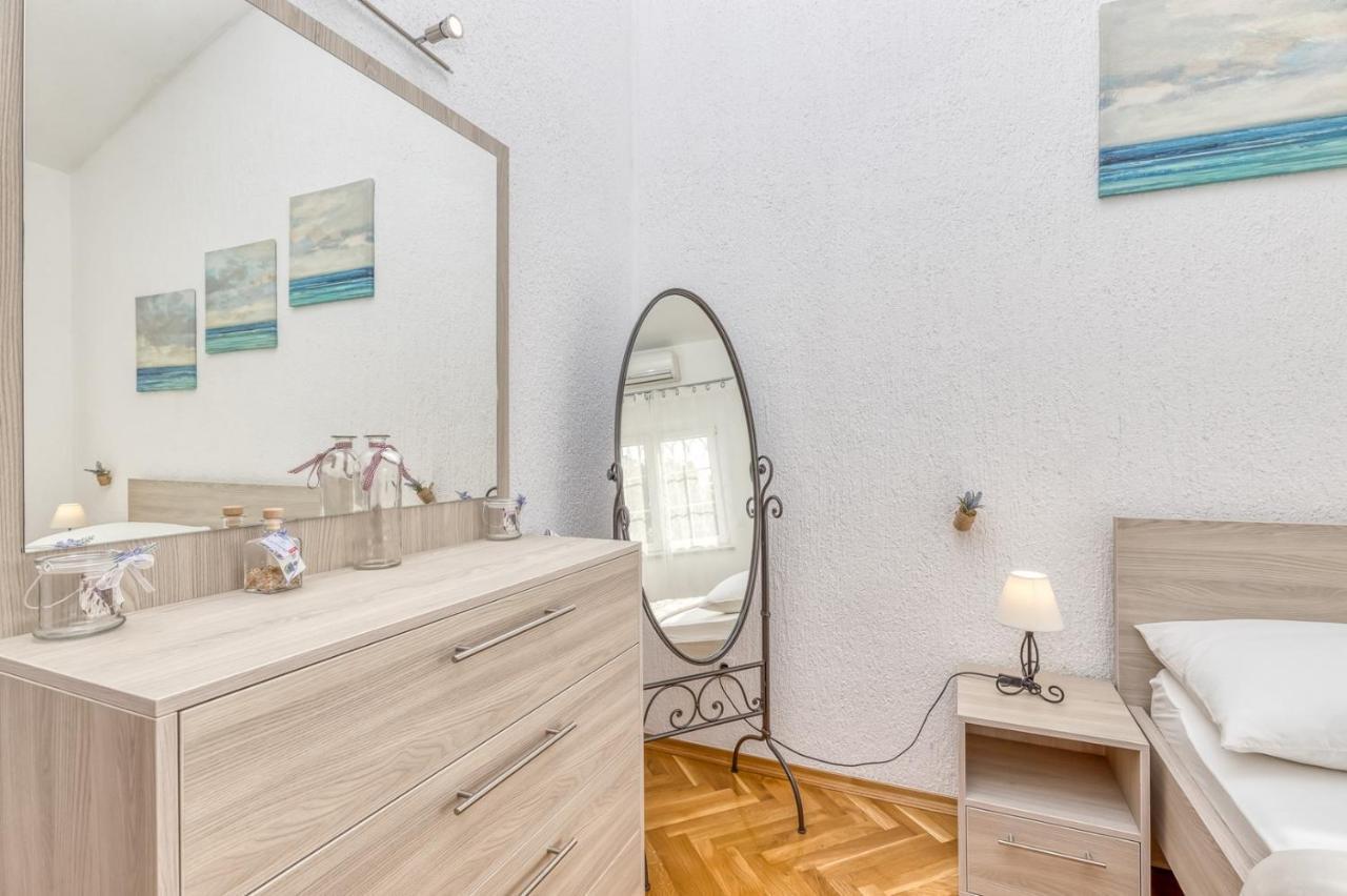 Apartments Covic Antonci (Porec) Exterior foto