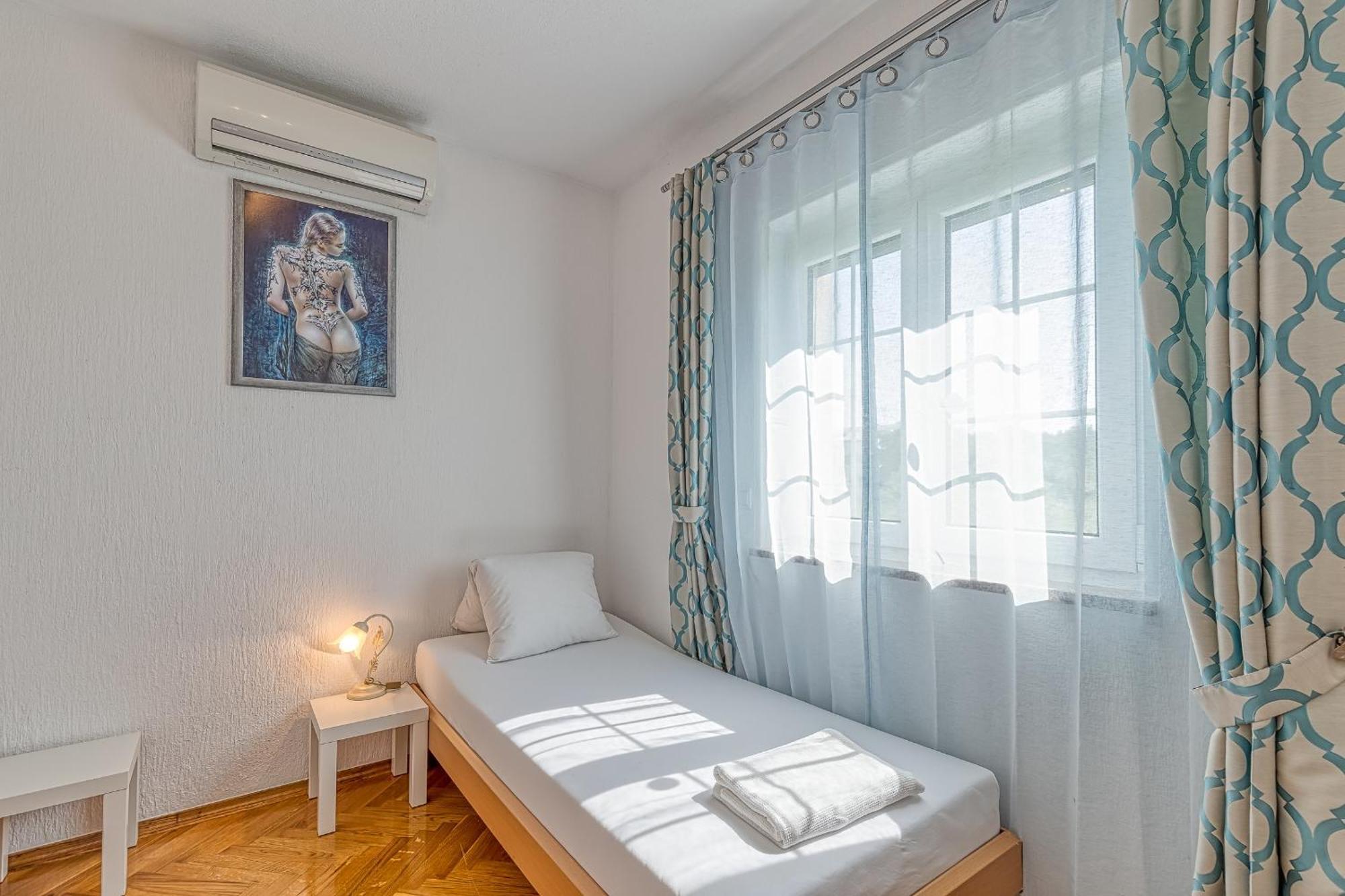 Apartments Covic Antonci (Porec) Quarto foto
